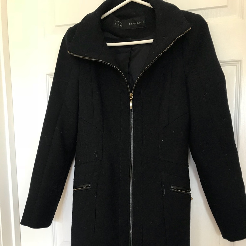 DARK NAVY COAT